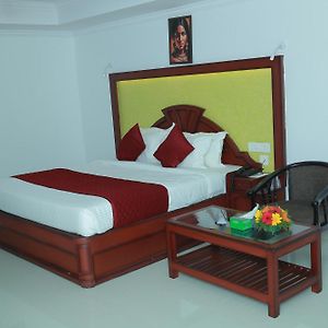 Superior King Suite